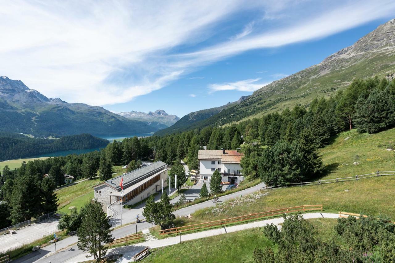 Hostel By Randolins St. Moritz Exterior photo